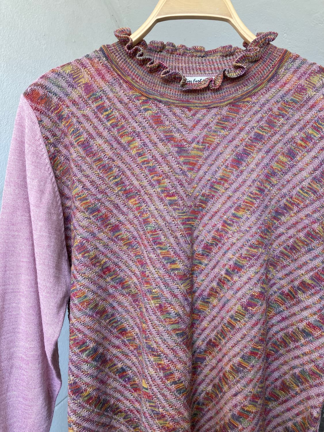 울 핑크•멀티컬러 패턴 니트 상품이미지2