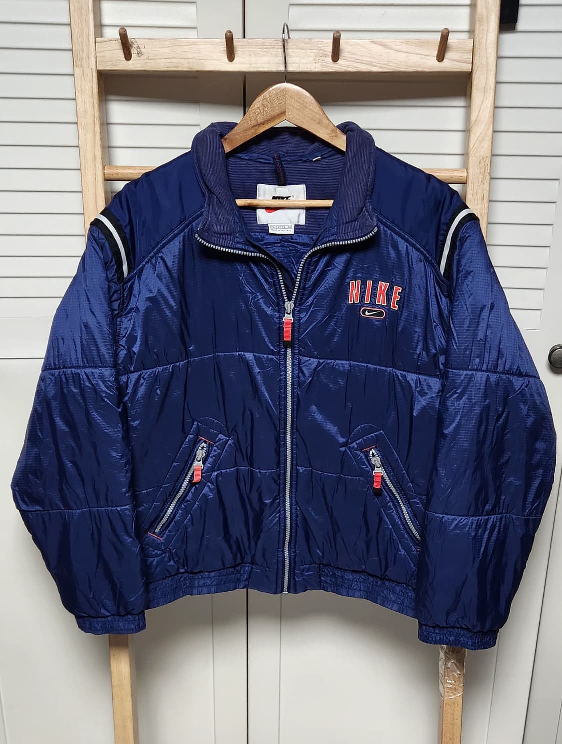 나이키 빅로고 올드르쿨 90s 숏 패딩 점퍼 자켓 상품이미지2