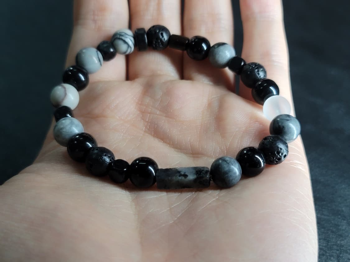 Erynd 하울라이트 바솔트 8mm 남자 빈티지 우주 원석 팔찌 상품이미지5