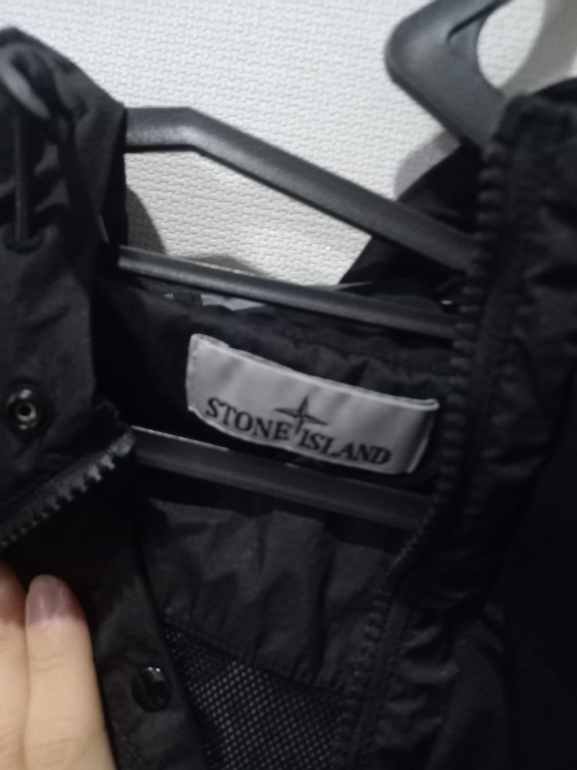 정품 [S급] 25SS 스톤아일랜드 멤브라나 후드 자켓 115 / 3XL 상품이미지4