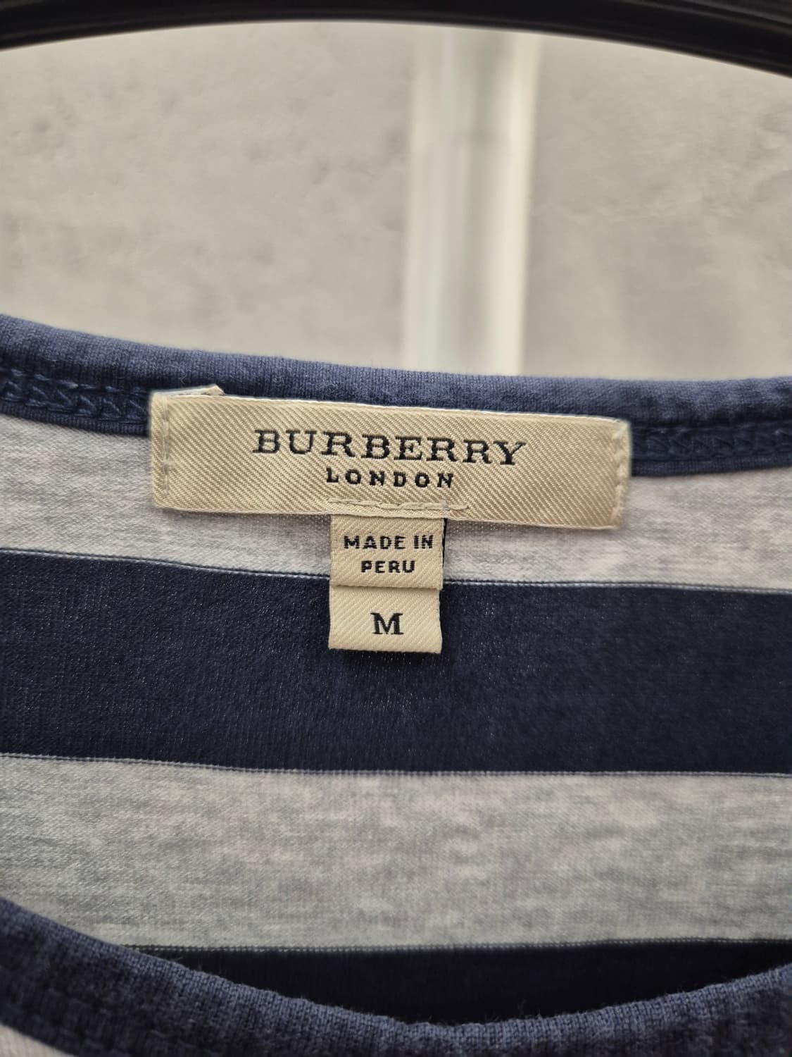 버버리 스트라이프 반팔티셔츠 M 상품이미지4