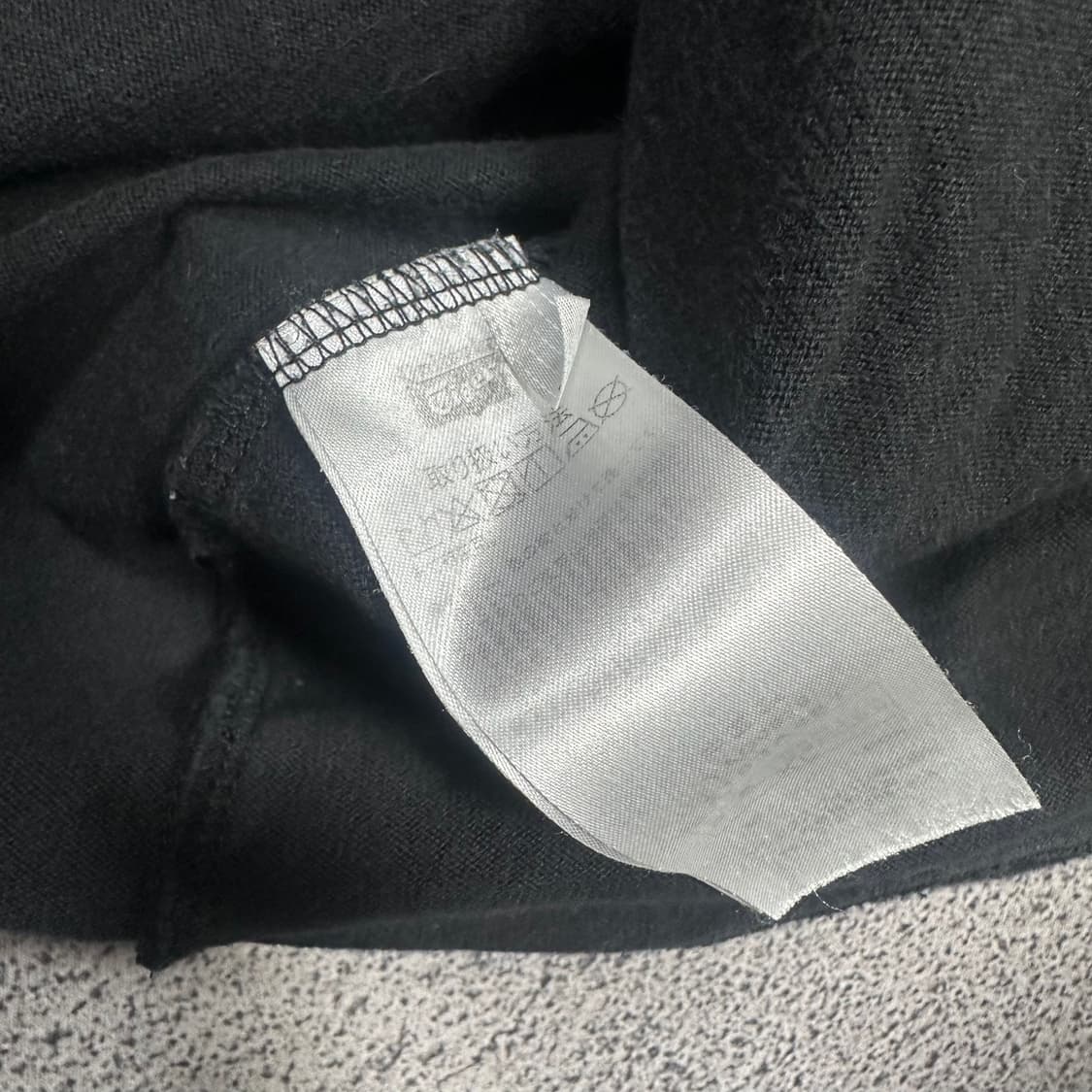 ✨ (바배) 오니츠카 타이거 빅 프린팅 박시핏 롱슬리브 상품이미지4