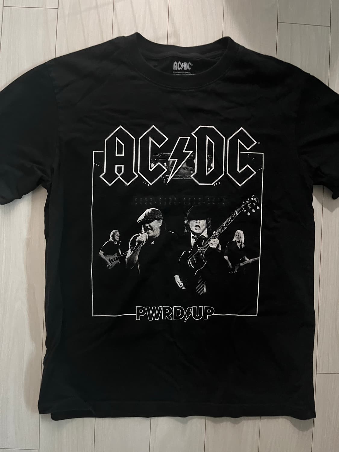 ACDC반팔티 상품이미지1