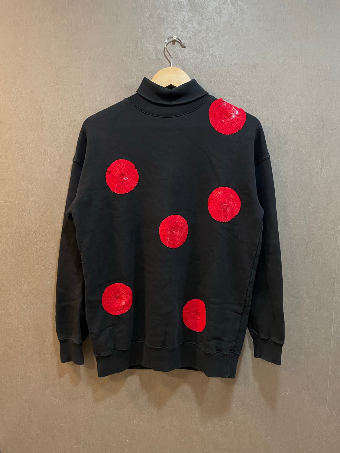 MSGM 블랙 도트 폴라 기모 맨투맨 상품이미지1