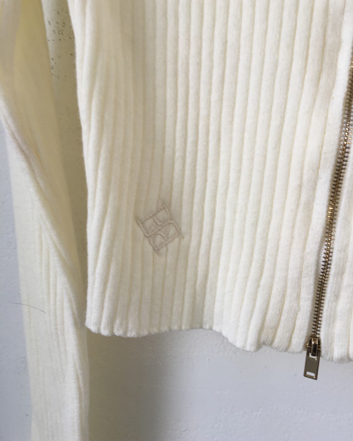 Fake fur trimming ribbed knit zip up 상품이미지4