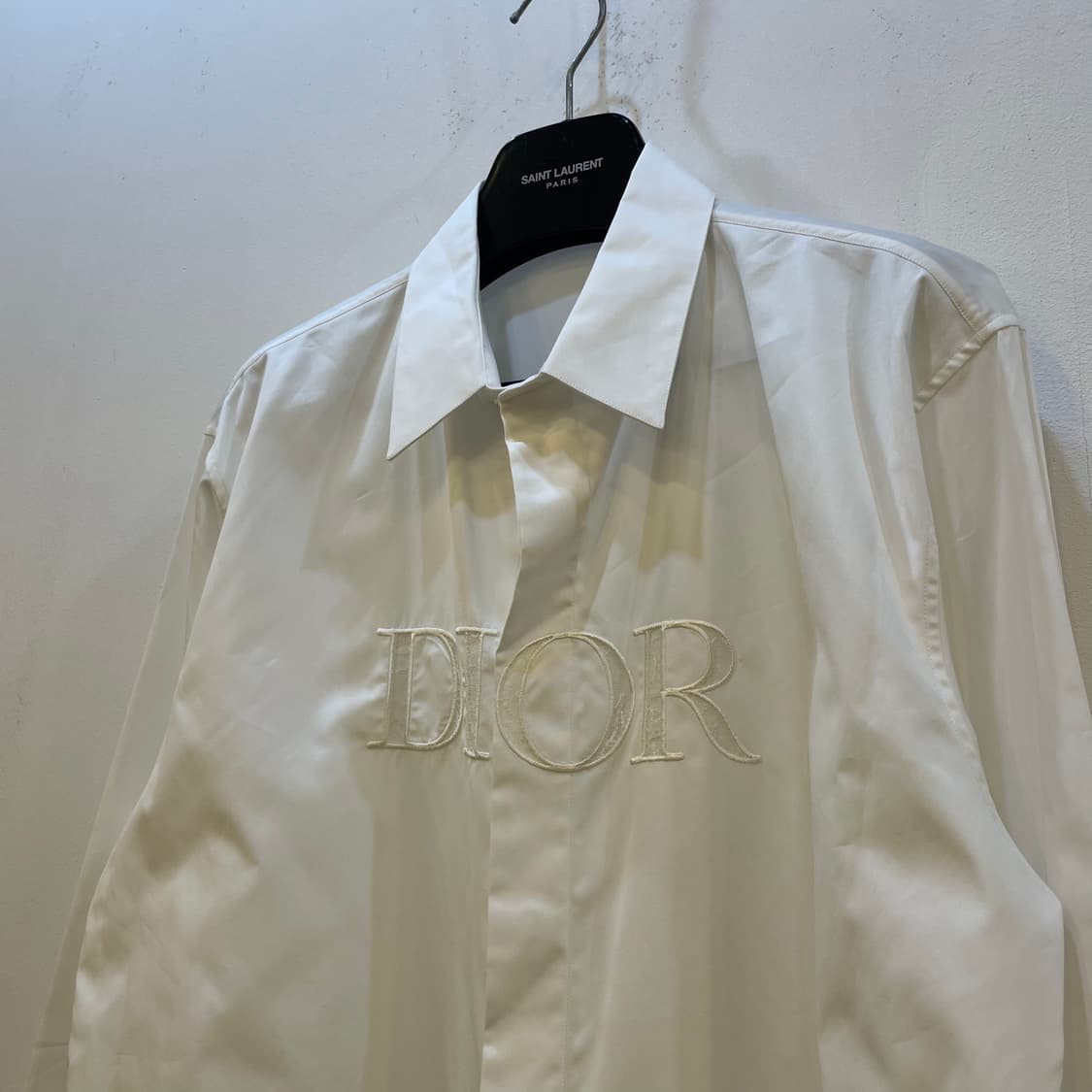 디올 로고 셔츠 상품이미지3