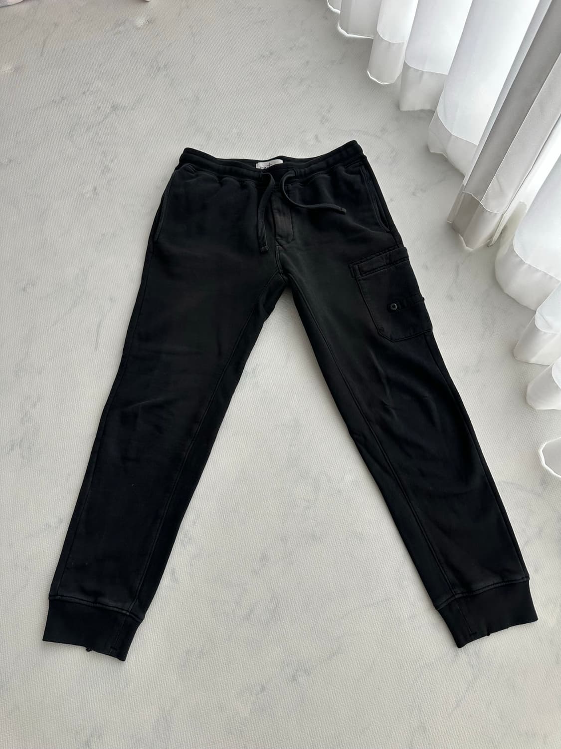 스톤아일랜드 카고 조거 팬츠 S 사이즈 상품이미지1