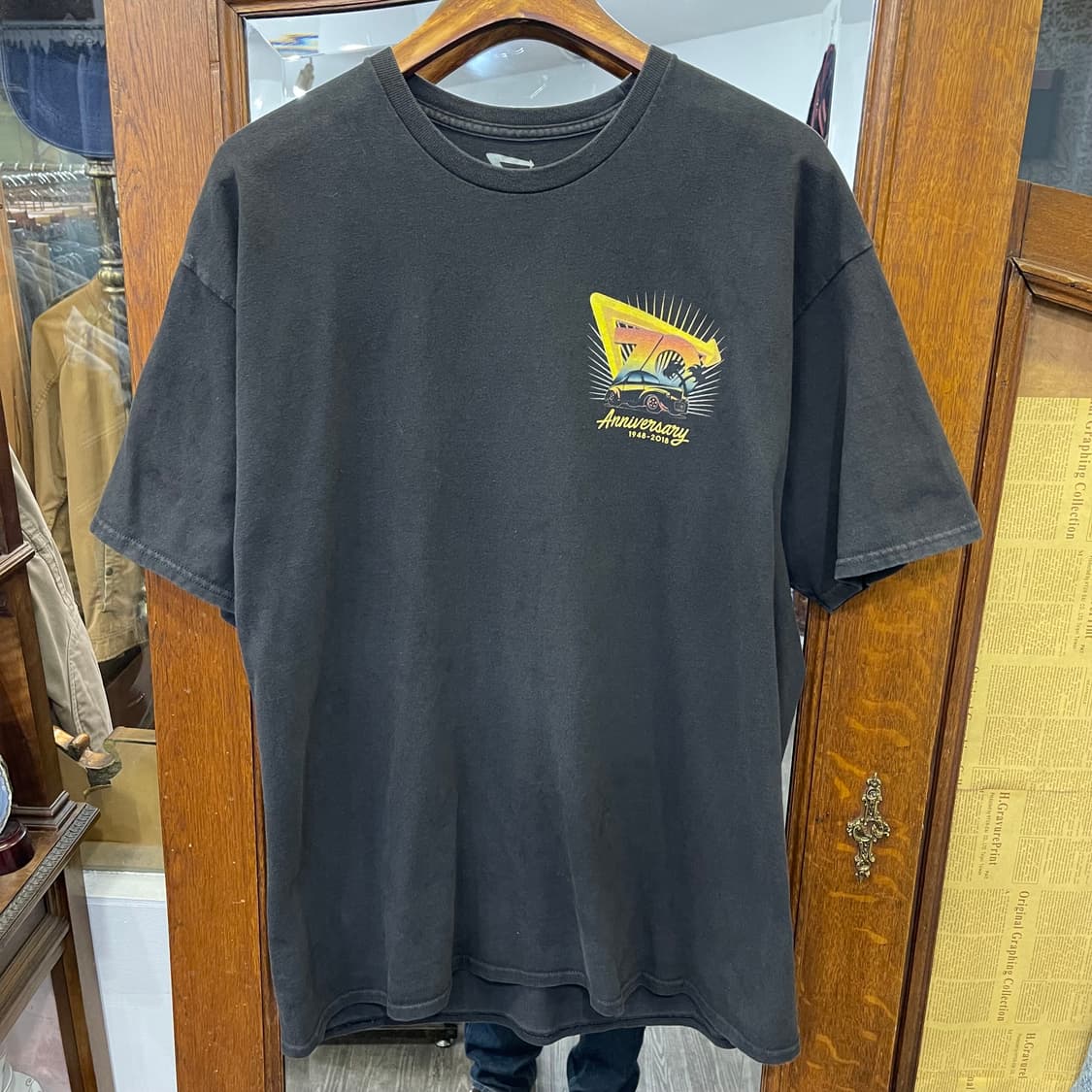 인앤아웃 VIadimir Kush 상품이미지1