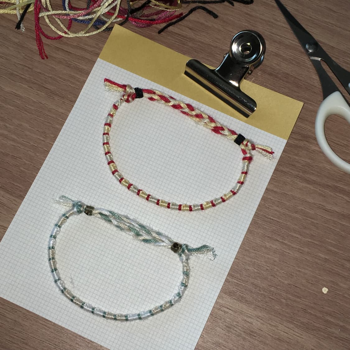 핸드메이드 스트라이프 실팔찌 (레드, 민트) 상품이미지1