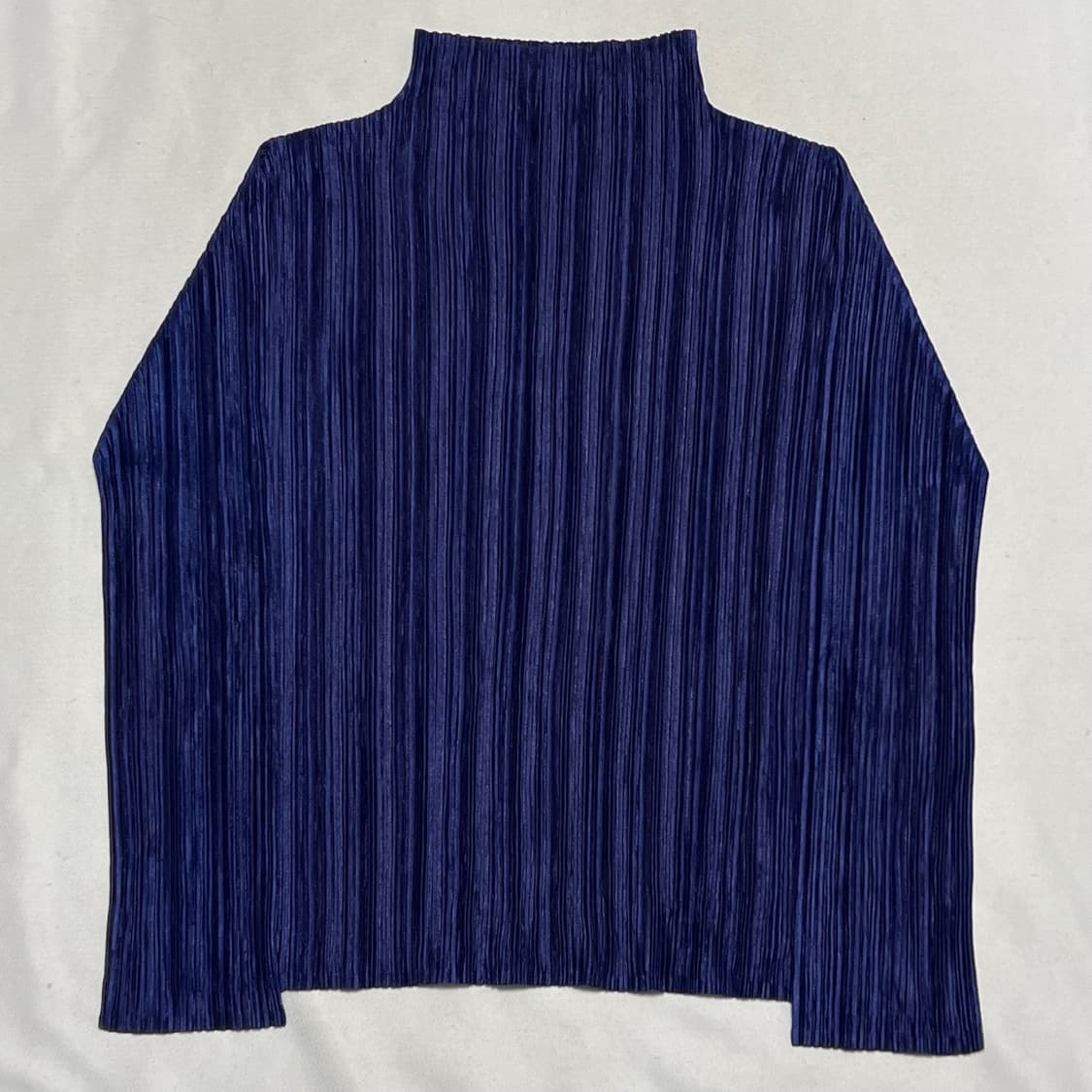 이세이미야케 여성용 플리츠플리즈 퍼플 긴팔탑 상품이미지2