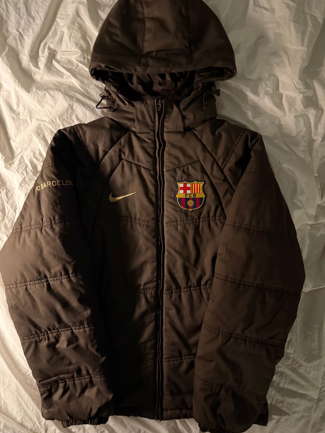 나이키 바르셀로나 패딩 브라운 상품이미지2