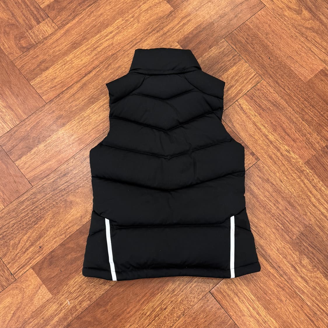 여성용 S 뉴발란스 블랙 덕 다운 패딩 베스트 조끼  상품이미지2