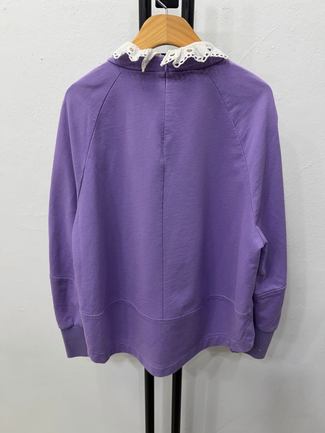 정품) O2ND 오즈세컨 한섬 21ss 레이스 카라 맨투맨 82 상품이미지5