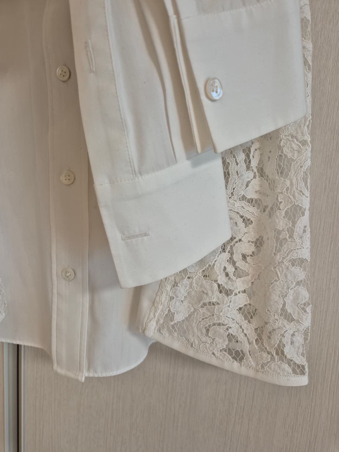 정품 사카이 레이스 셔츠 상품이미지5