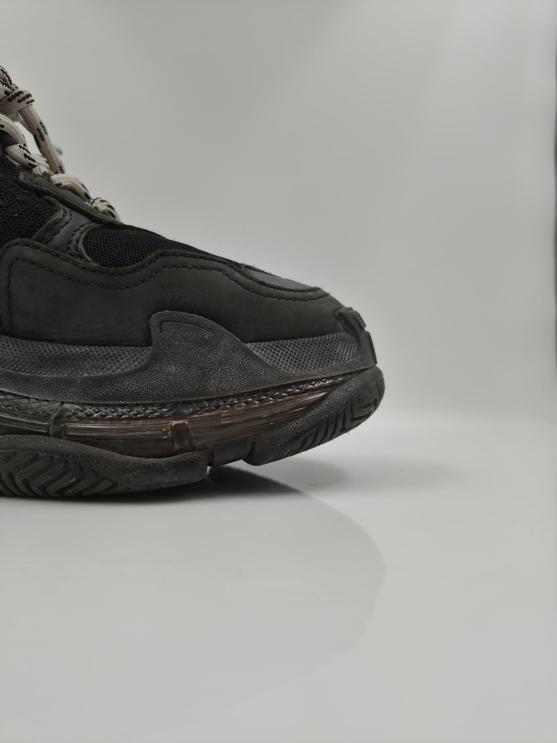 발렌시아가 트리플S 스니커즈 더티블랙 클리어솔 상품이미지6