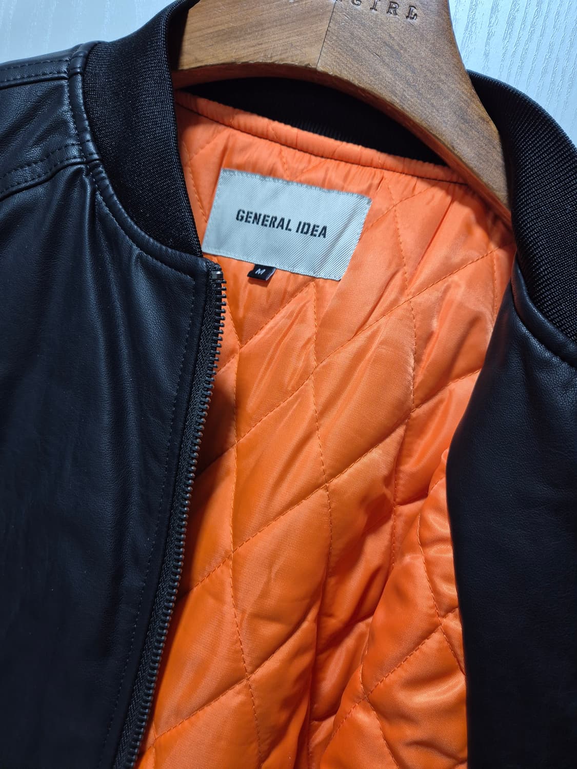 제너럴아이디어 레더 누빔 블루종 블랙.새상품 상품이미지5