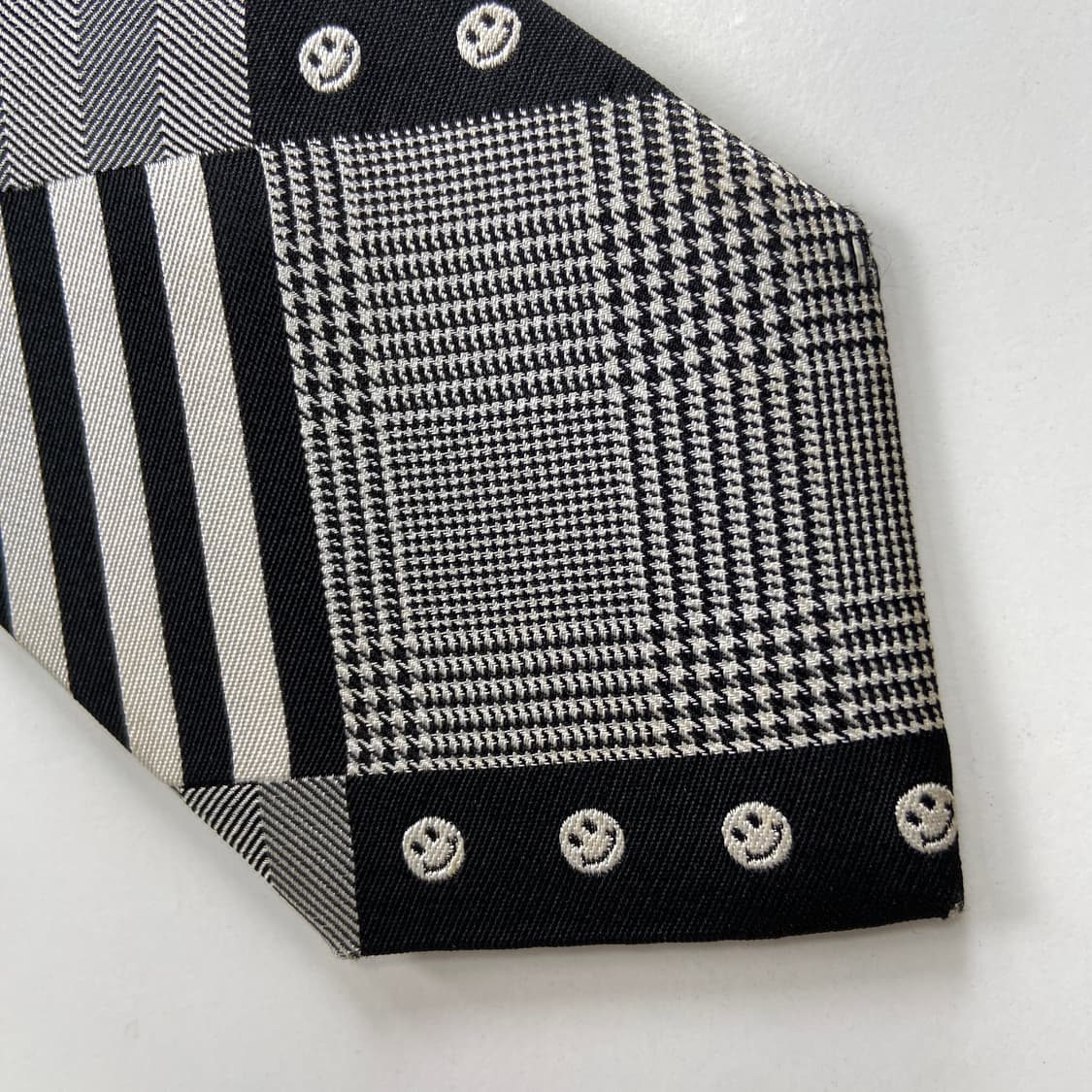 빔즈하트 (BEAMS HEART) 정품 명품 스마일 넥타이7.3cm 상품이미지9