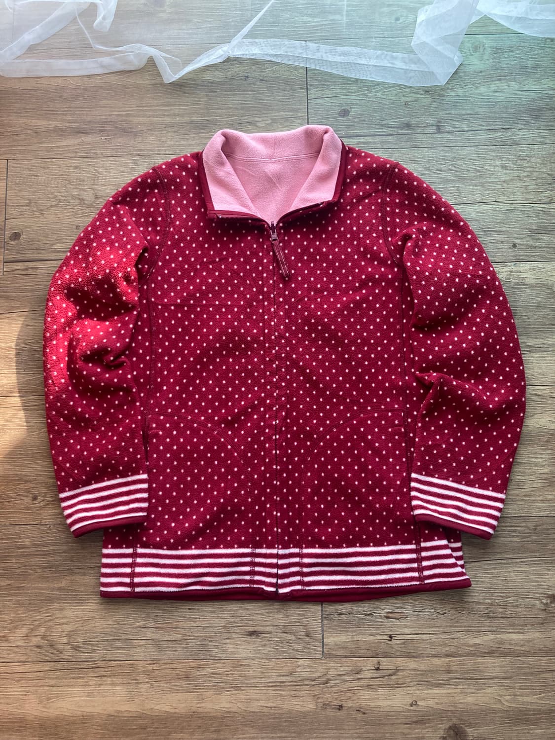 일본 유니클로 리버시블 딸기우유 땡땡이 도트 플리스 후리스 상품이미지1