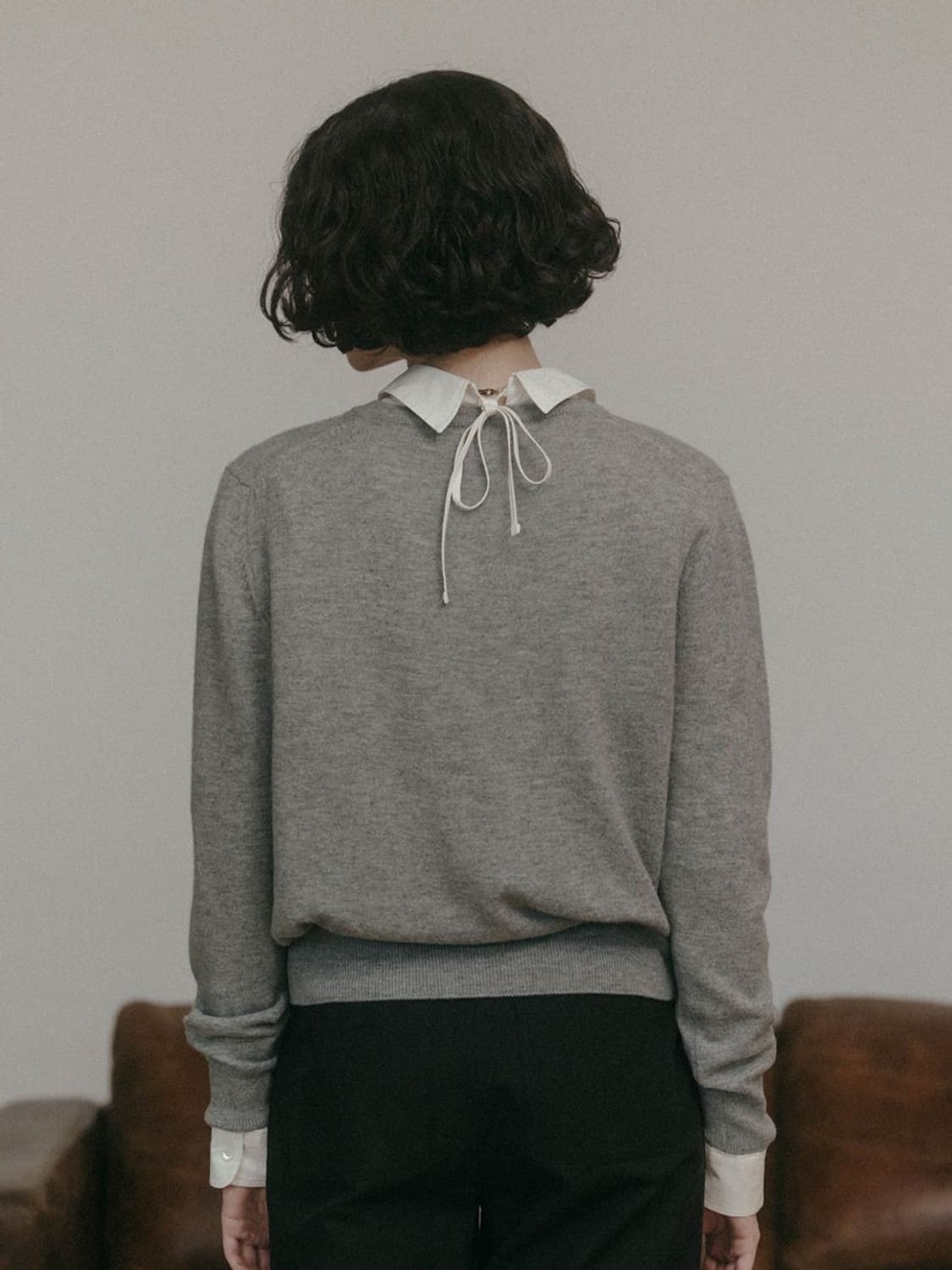 sienne 시엔느 화이트 리본 디테일 바스락 오버핏 셔츠 블라우스 F 상품이미지4