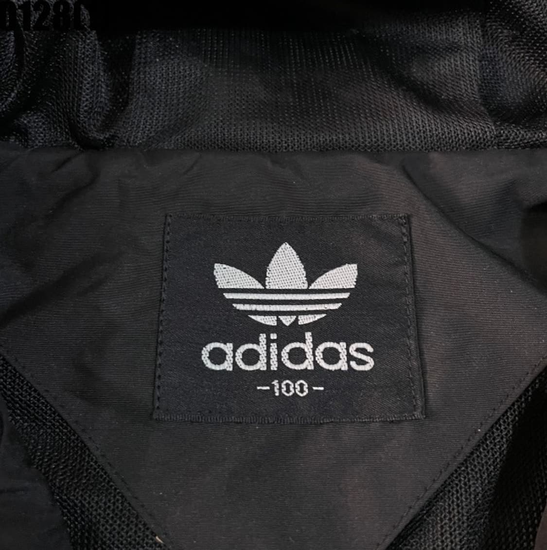 아디다스 바람막이  상품이미지3