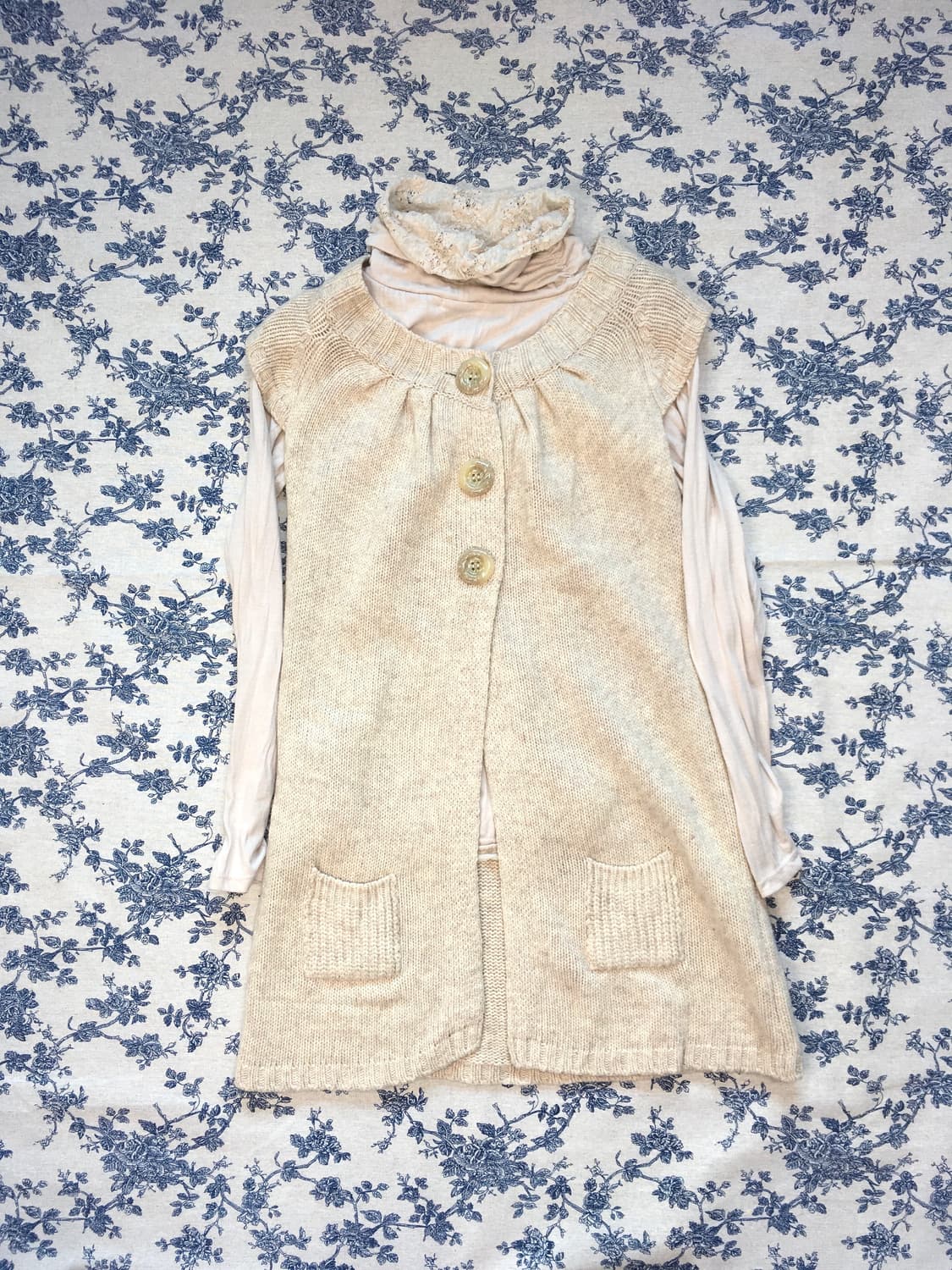 Set)오트밀 레이어드가디건 + 핑크베이지 레이스 폴라 상품이미지5