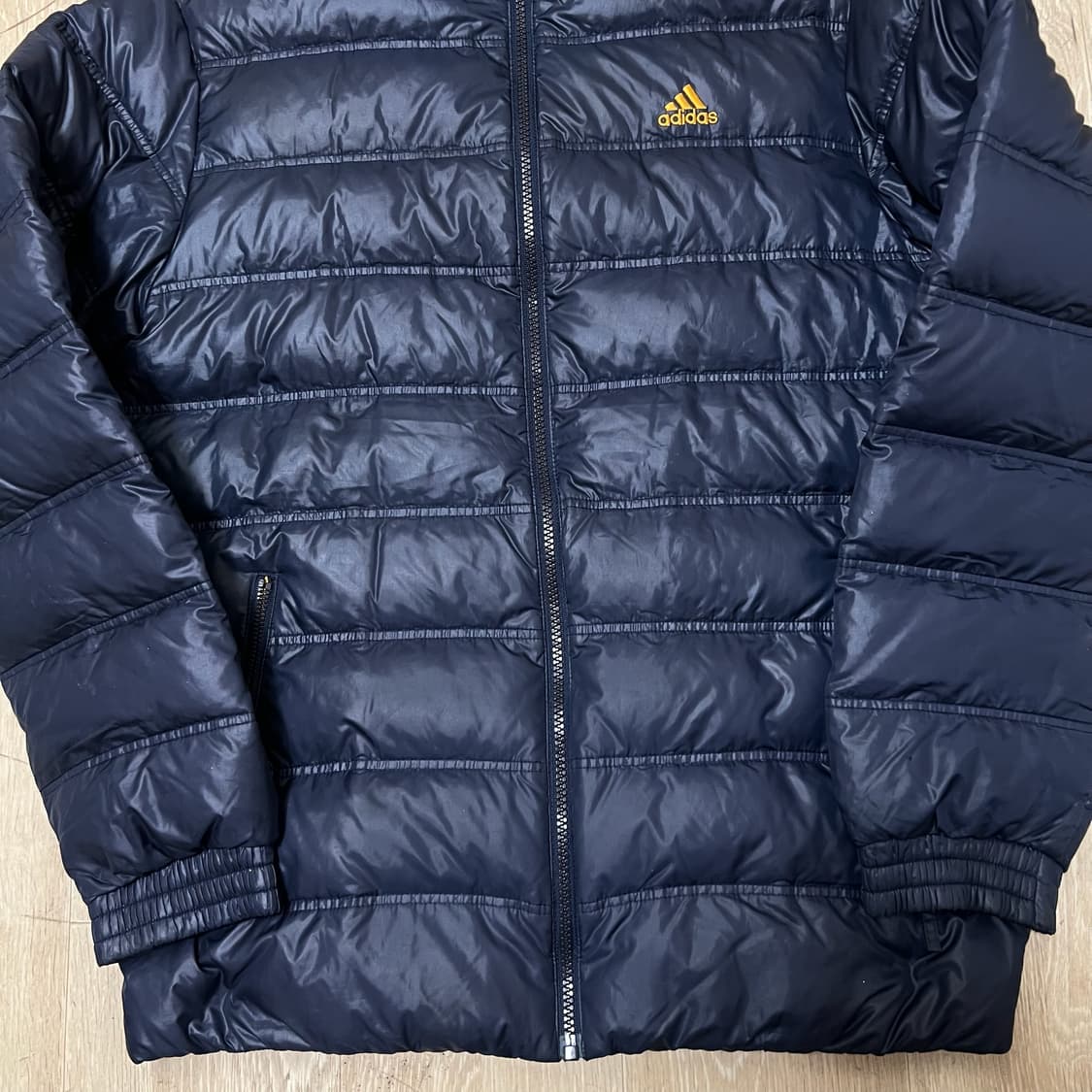아디다스 남성 베이직 구스다운 경량패딩 M/95  상품이미지3