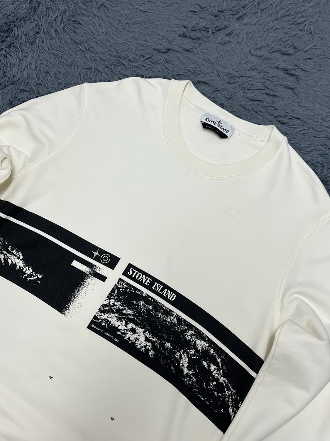 스톤아일랜드 신형 프린팅 맨투맨 L 상품이미지2