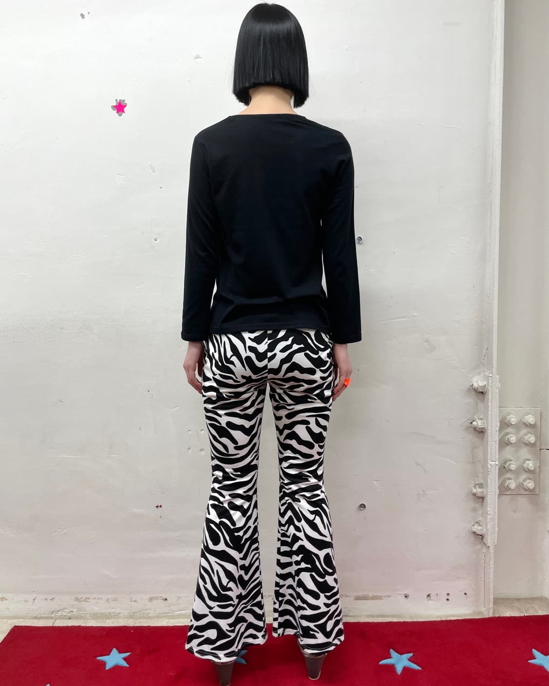 Smile Sunglasses Black Long Sleeve 상품이미지3