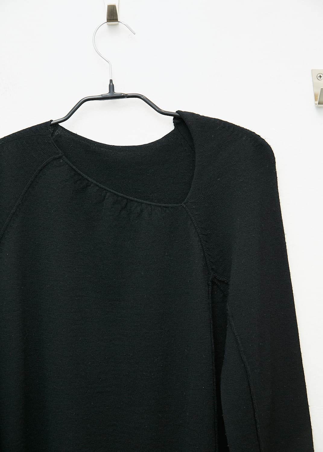 Unbalanced Sweater 상품이미지2