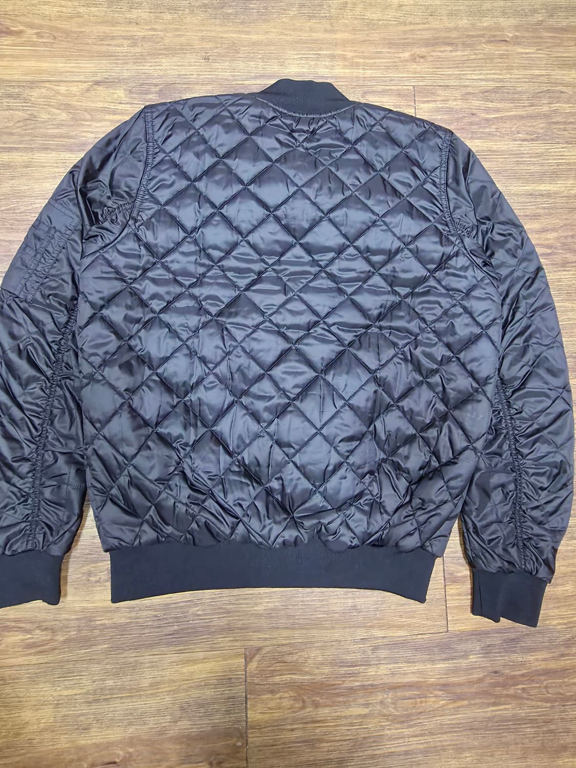 아디다스 퀄팅 봄버자켓 상품이미지9