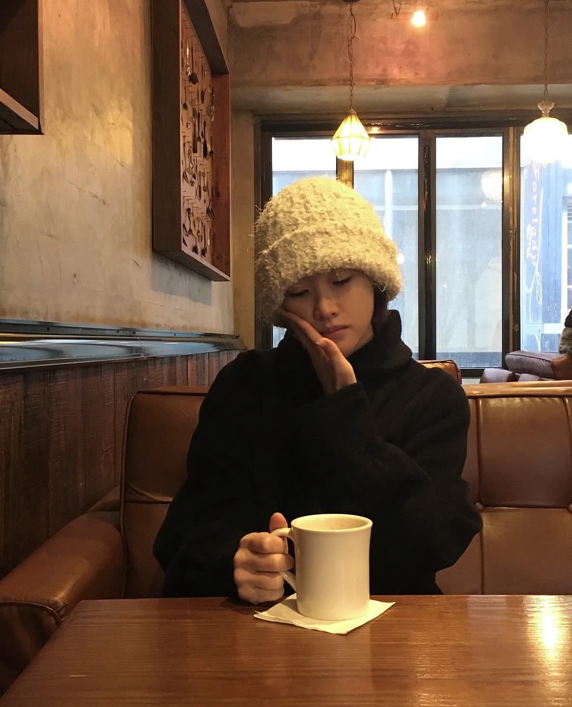 어썸니즈 비니 (쉬이즈큐트 현아님 모자) 유일매물 상품이미지1