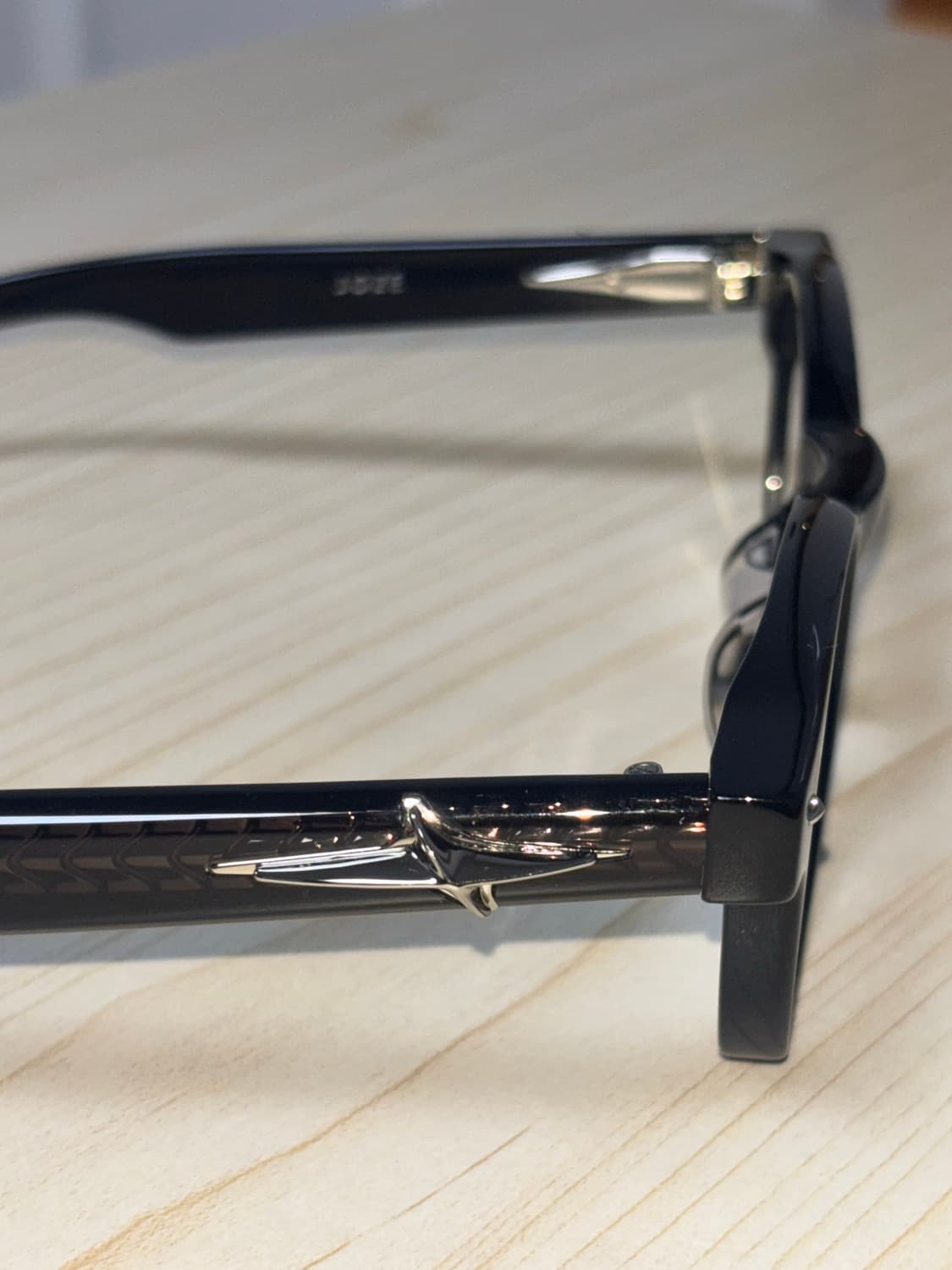 젠틀몬스터 조제01 상품이미지4