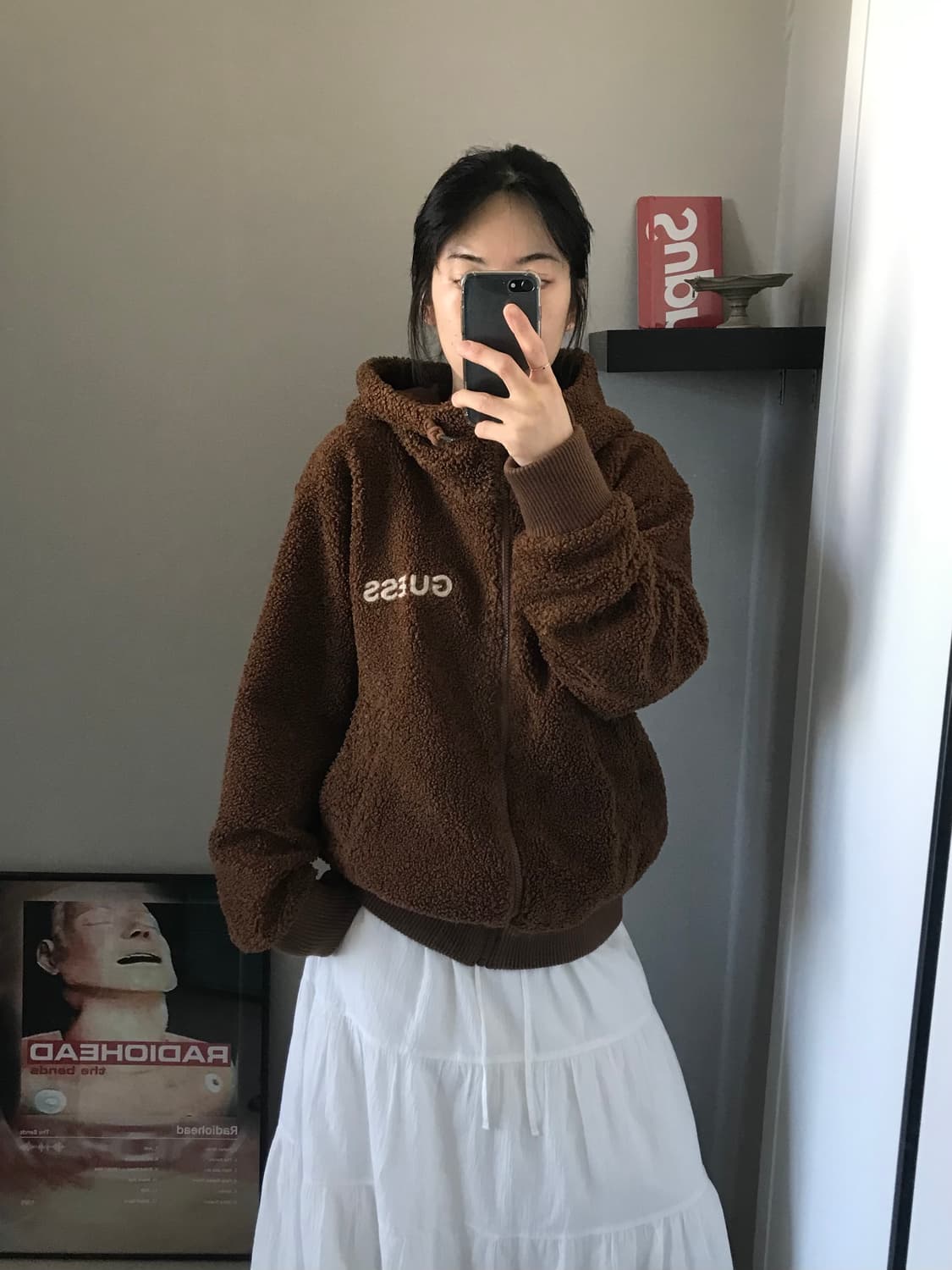 게스 자수로고 브라운 플리스 후드집업 상품이미지2