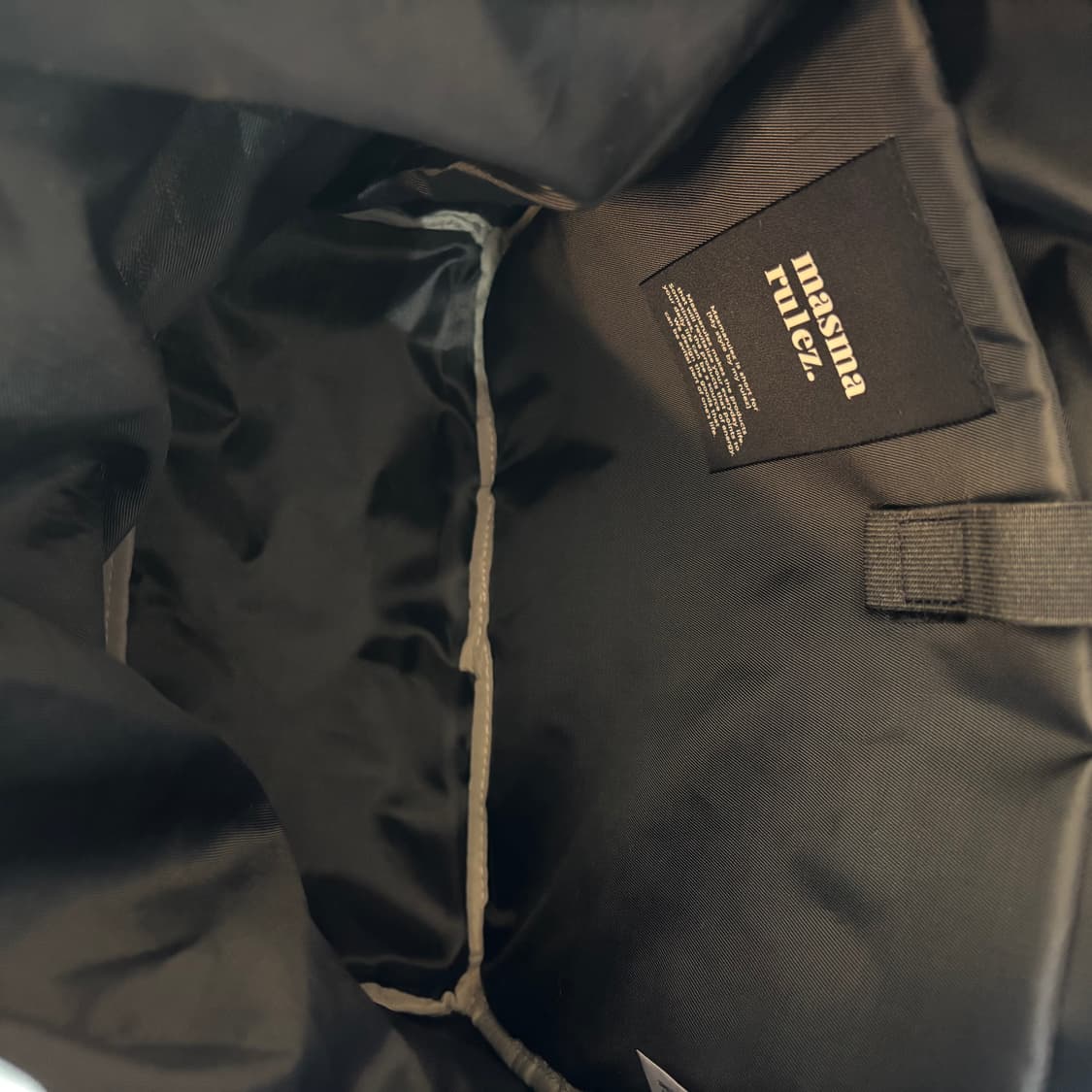 마스마룰즈 스트링 플랩백팩 그레이 상품이미지9