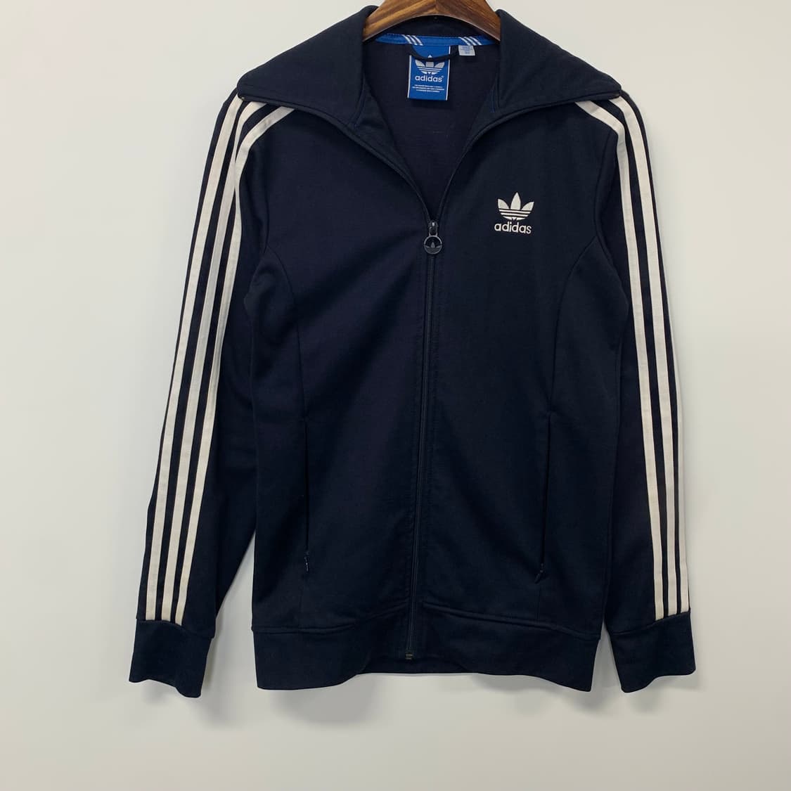 아디다스 유로파 네이비 트랙탑 져지 상품이미지2