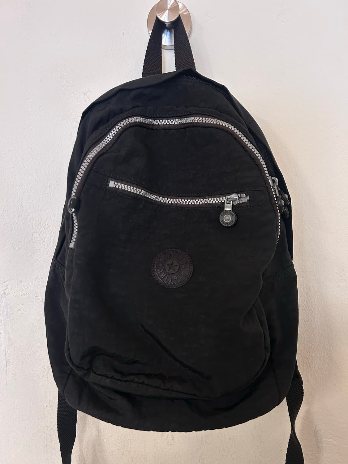 키플링 블랙 백팩 상품이미지1