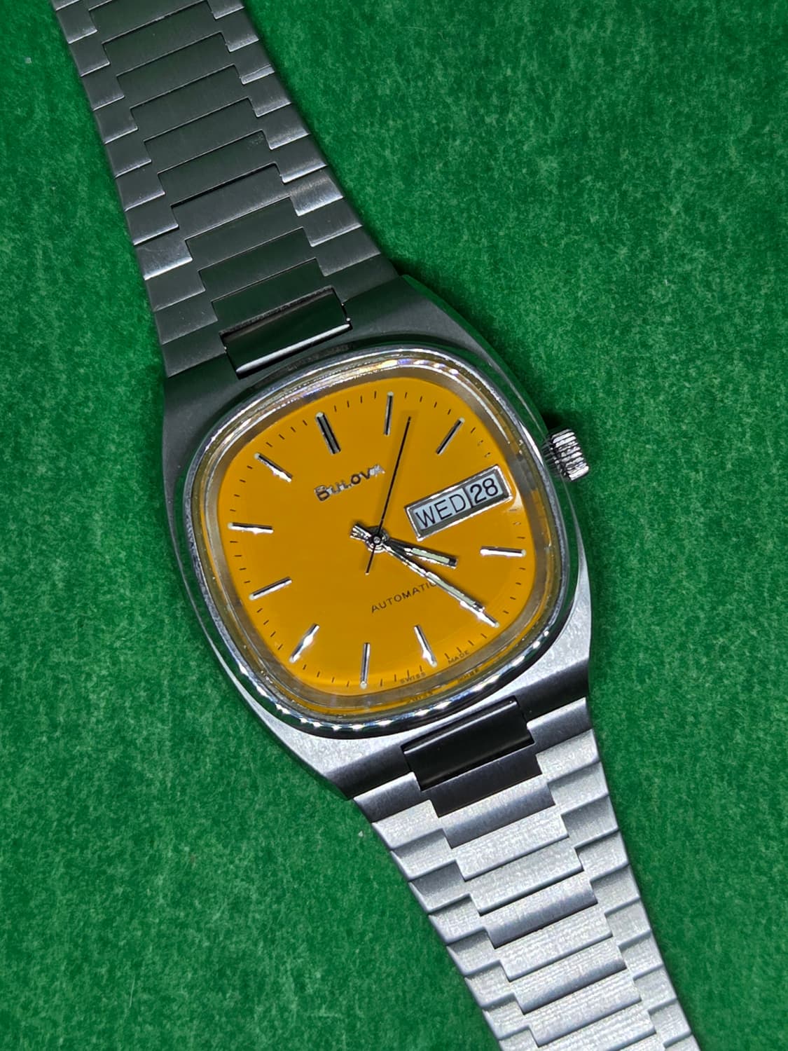 부로바 테레비 노랑다이얼 상품이미지1