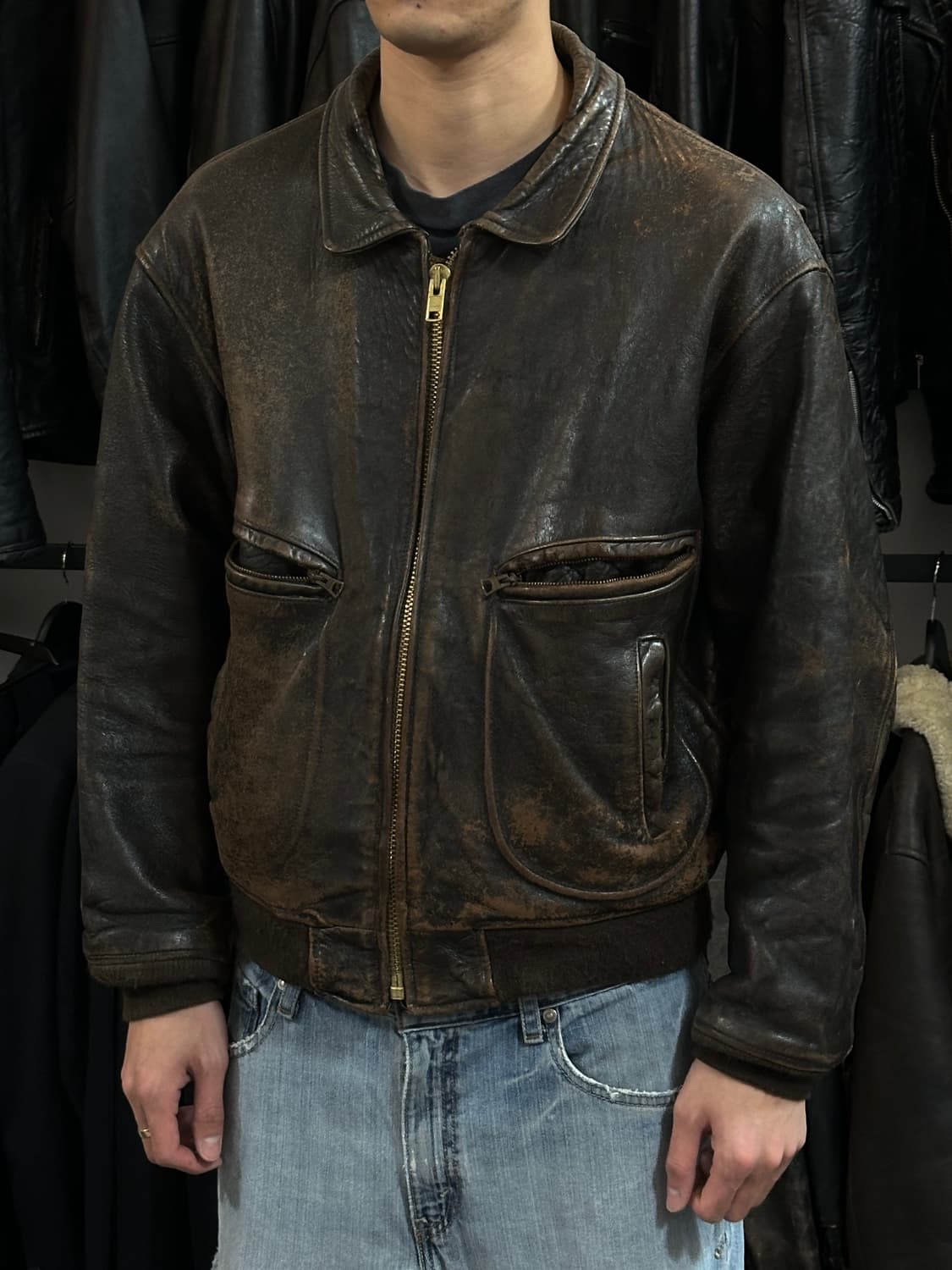 80's USA Made 아비렉스 A2 레더 봄버 자켓 상품이미지3