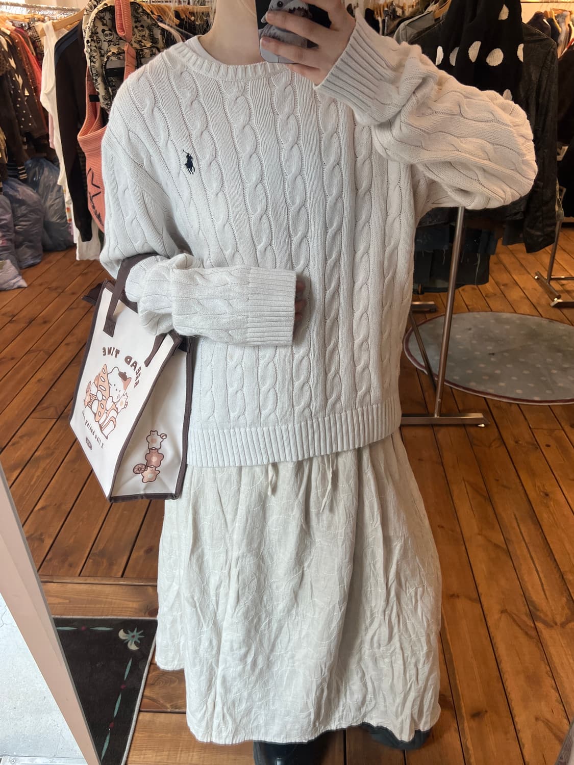 폴로 화이트 꽈배기 니트 상품이미지3