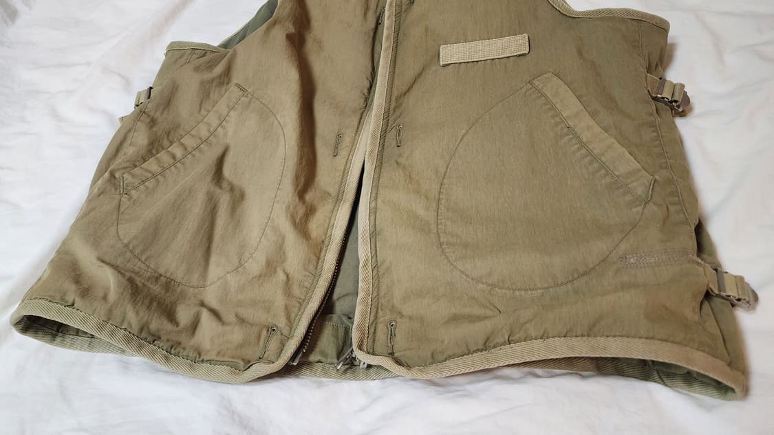 블라인드파일즈 베스트 팝니다  / 사이즈 105 상품이미지9