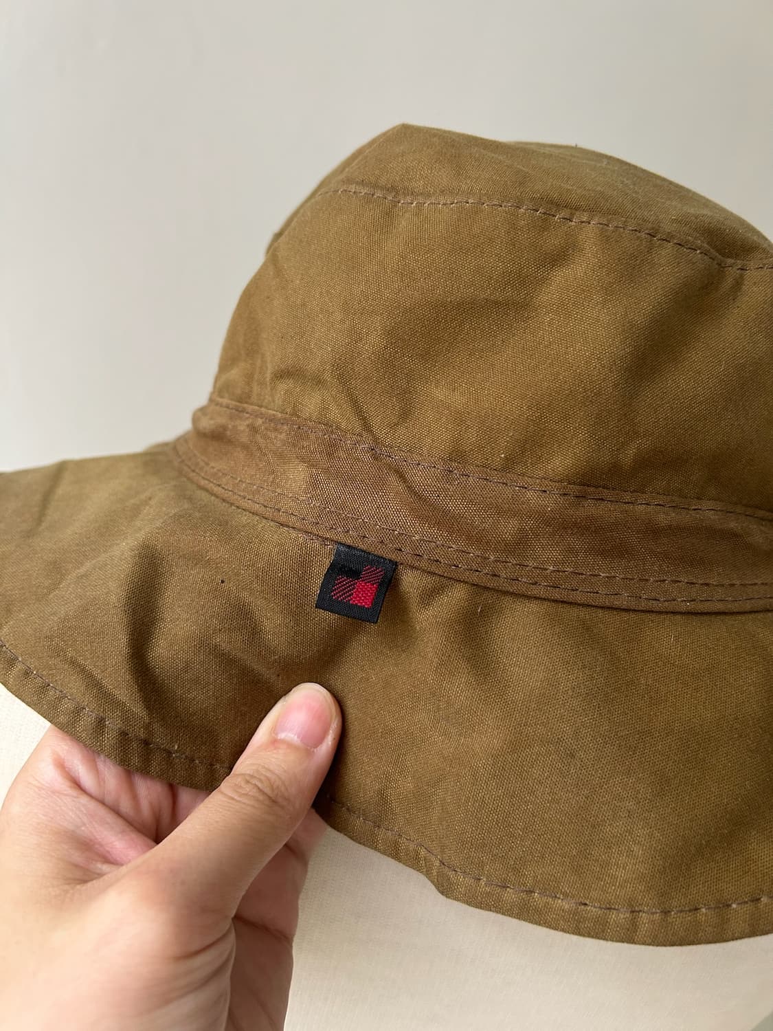 Woolrich waxed cotton saddle hat  상품이미지5