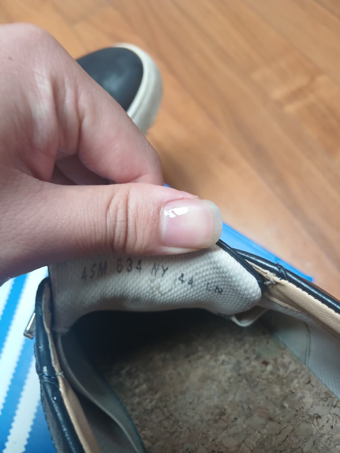 듀퐁 스니커즈 네이비 44(275) 상품이미지4