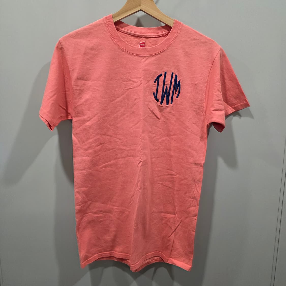 헤인즈(Hanes) 코랄 핑크 포켓 반팔 티셔츠 상품이미지1