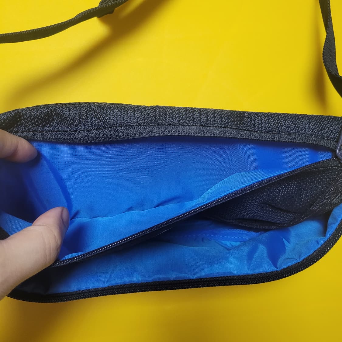 아디다스 Endurance Packing System Waist Bag 상품이미지3