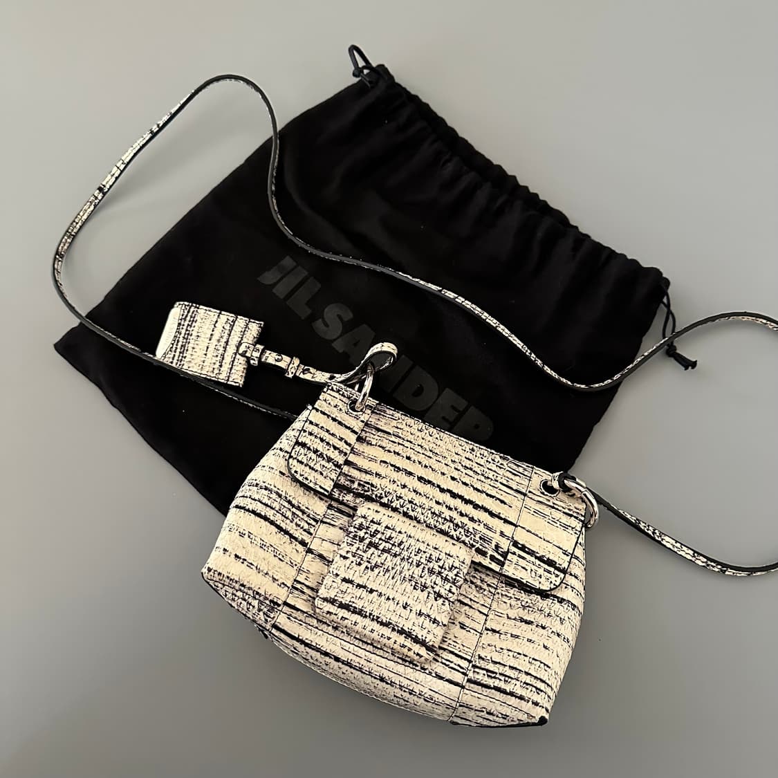 질샌더 jil sander 가죽 숄더백 상품이미지1