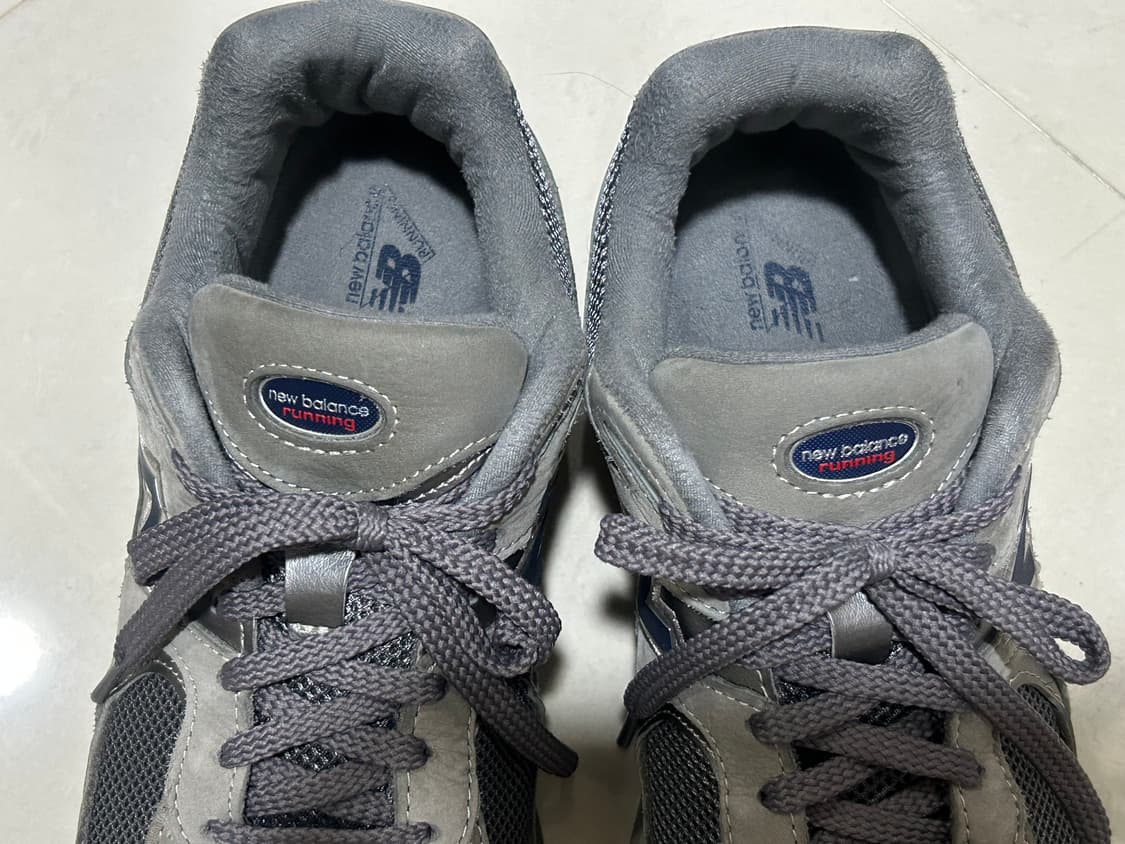 뉴발란스 2002R 그레이 상품이미지3