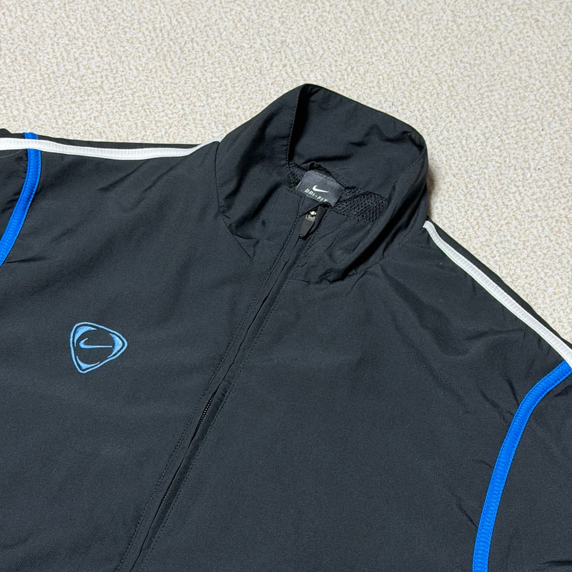 나이키 L 드라이핏 바람막이 상품이미지2