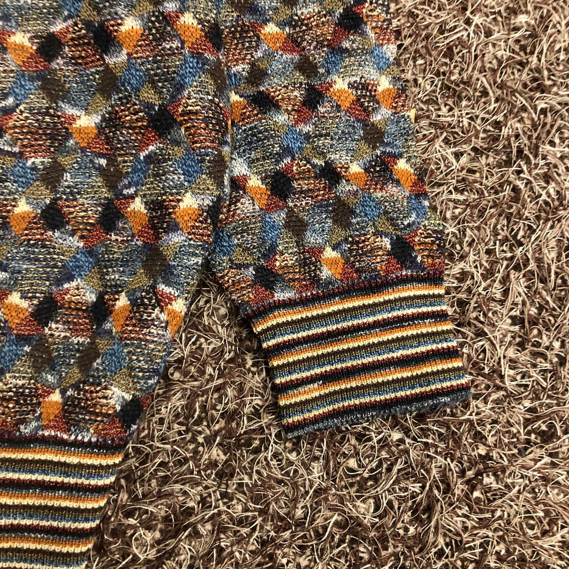 미쏘니 멀티컬러 울 패턴 니트  상품이미지4