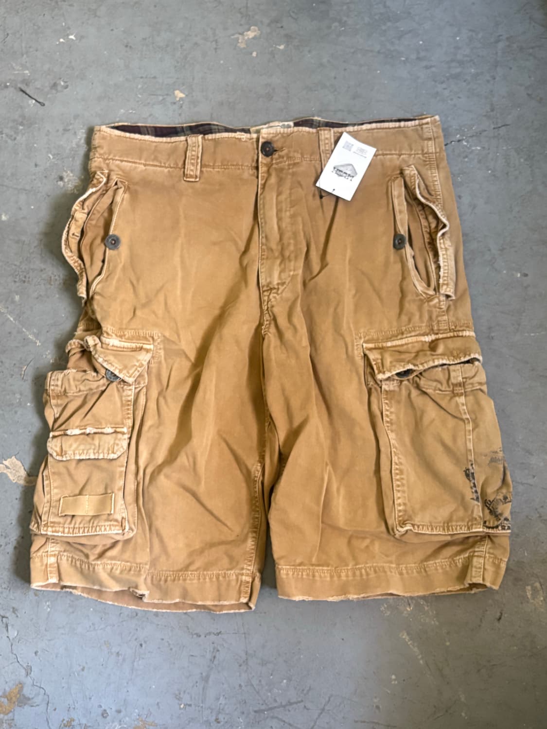 American Eagle 프린팅 카고 반바지 상품이미지1