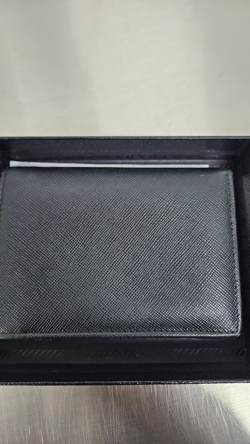 프라다 사피아노 반지갑 블랙 상품이미지2